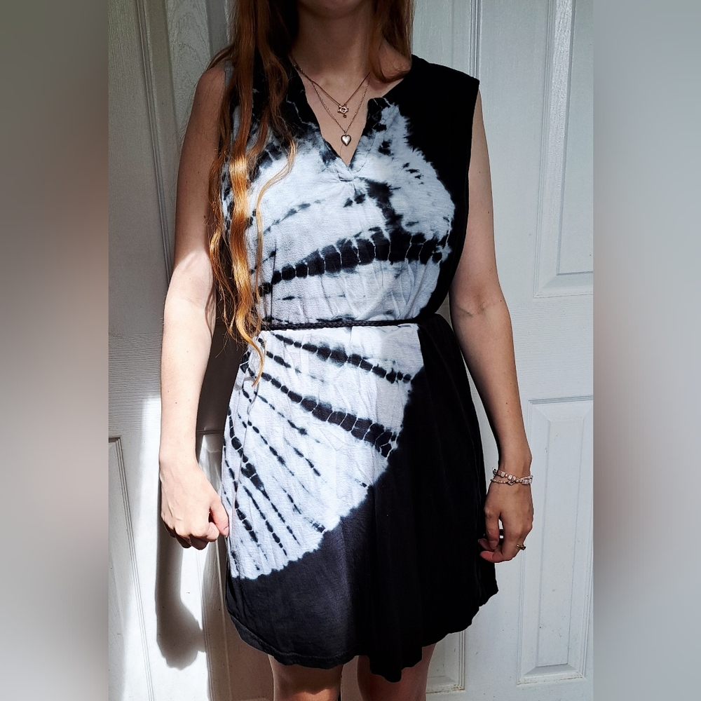 Bass Black Tie Dye Indie Goth Festival Beach Belted Midi Dress